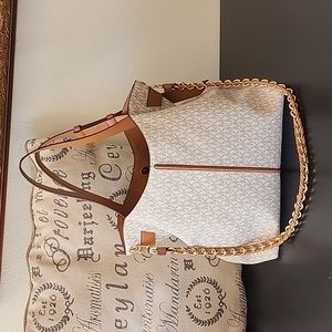 Michael Kors Downtown Astor Convertible Tote Bag